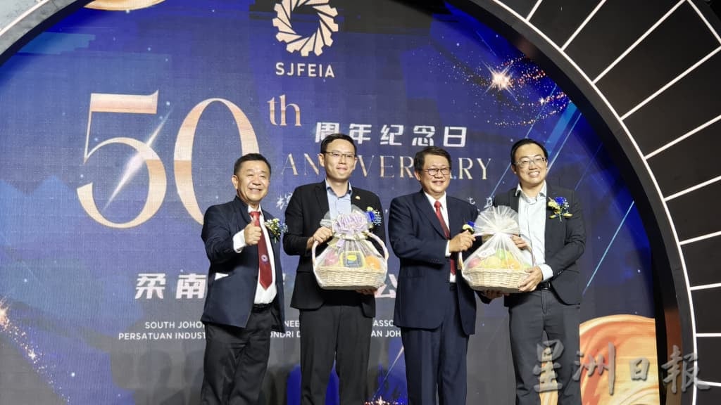 (已签发)柔:**版头**李廷汉:州政府注重柔新特区大蓝图 策划本地供应链升级接轨全球