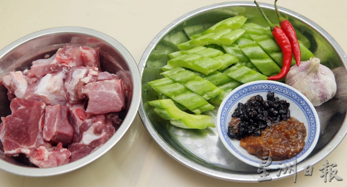 【私房好菜】11月10日刊登／大霹雳封底主文／／许茉妮事业忙碌家中大厨 缔造幸福时光