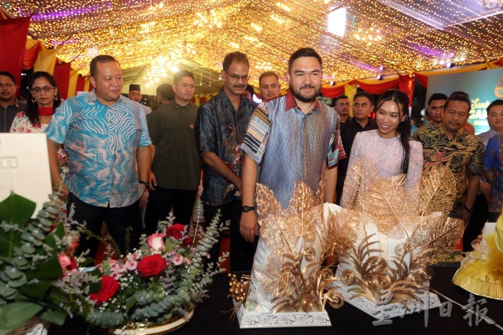 (版4头)大都会/雪州王储新婚庆典嘉年华