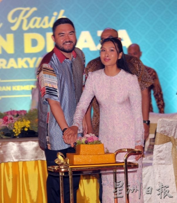 (版4头)大都会/雪州王储新婚庆典嘉年华