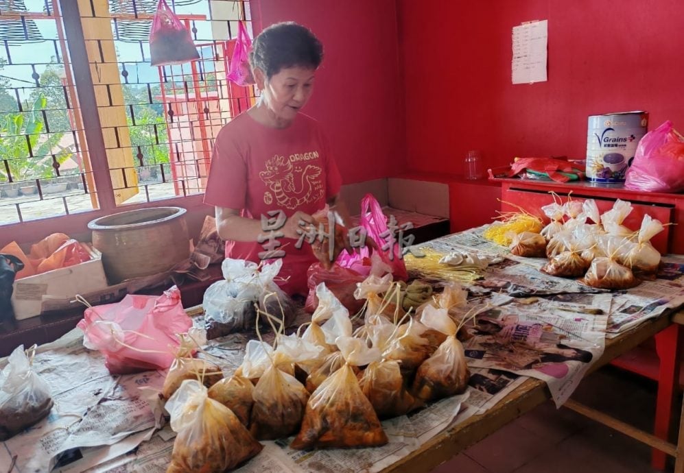 东:(已签发)紫竹林观音堂煮6素食庆观音诞