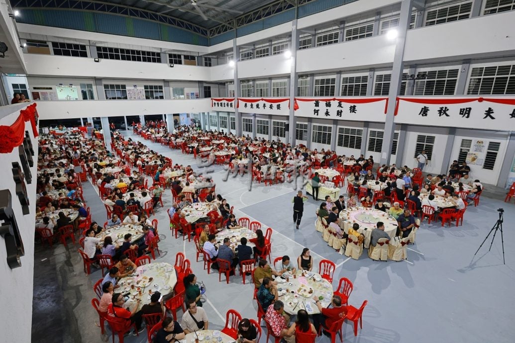 供星洲网/谢琪清谈与丘小“一起走过的日子”送26万令吉大红包 