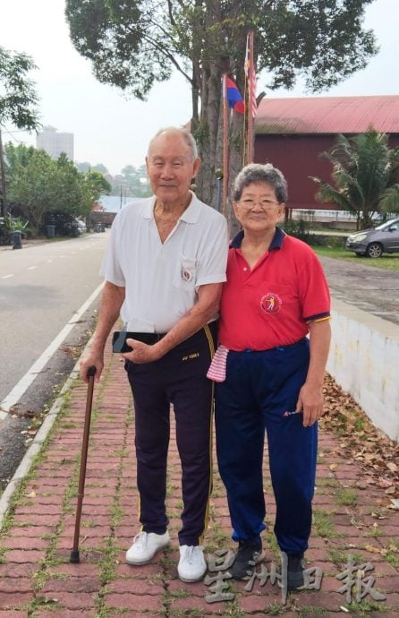 全国:暖势力(勿押太久):凝聚邻里情 91岁导师指引30名银发族练太极