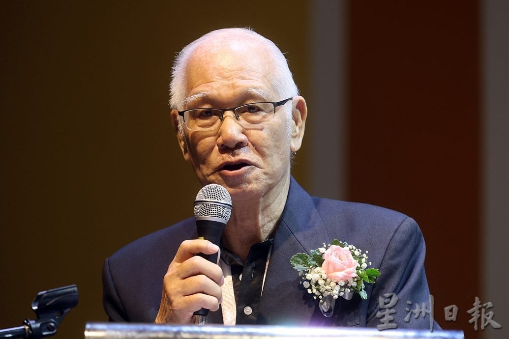 大都会/燕美华小百年校庆晚宴筹款破标达到120万令吉/12图(选下)