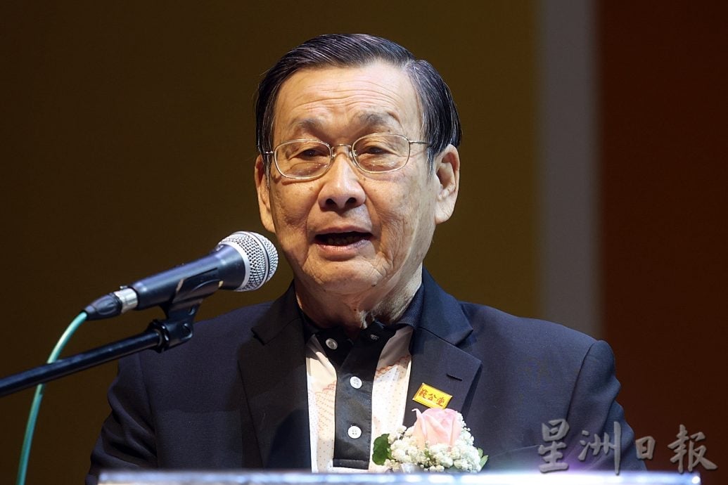 大都会/燕美华小百年校庆晚宴筹款破标达到120万令吉/12图(选下)