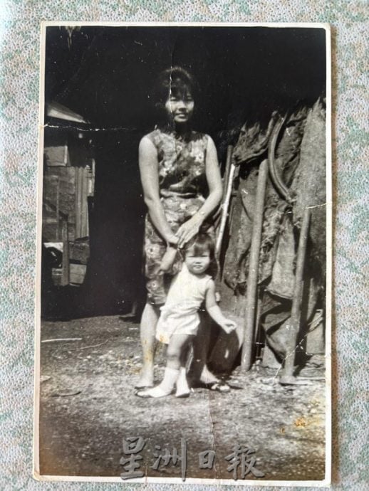 （9/11见报）有故事的人 /(pp)郭燕美奔波街区筹款