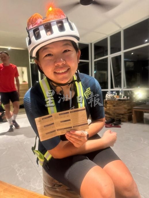 供星洲网：22岁女生沈雅柔勇闯爪哇极限骑行 6天1507公里勇夺季军