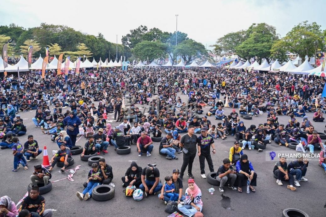 东：（已签发）2025年淡马鲁摩托车3.0嘉年华 近5万人参与 创新高