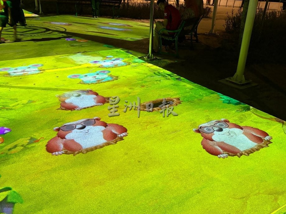 (大北马)旧关仔角直线公园灯光投影秀