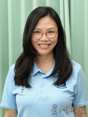 **已签发**柔：头条之一：特稿：銮中华校友会合唱团歌声织梦  “悦韵绕蝠城”12月登场