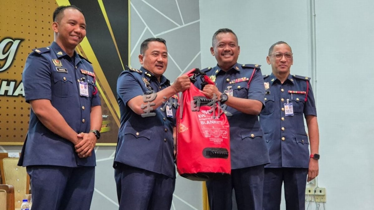 （古城封面副文）甲消拯局全国平均反应时间维持在5.59分钟