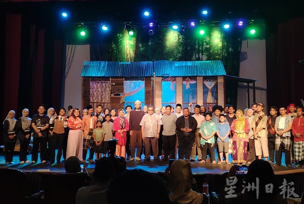 “甘榜男孩”漫画搬上舞台 14日起一连3天演出