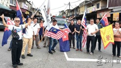 四驱万里行车队 今展逾3千公里长征