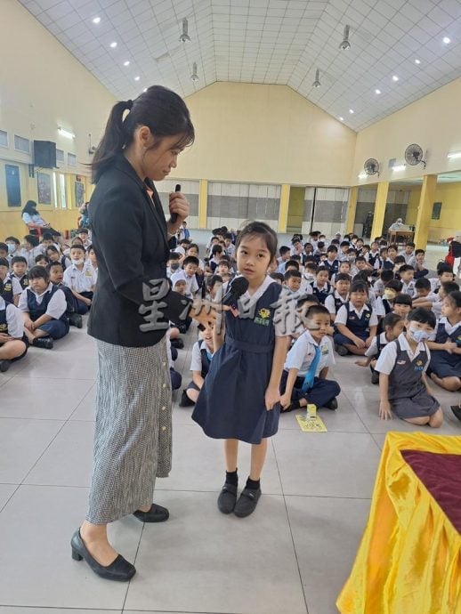 (供星洲网)NS芙蓉/森华联青年团走进群英华小 开展“反校园霸凌”讲座