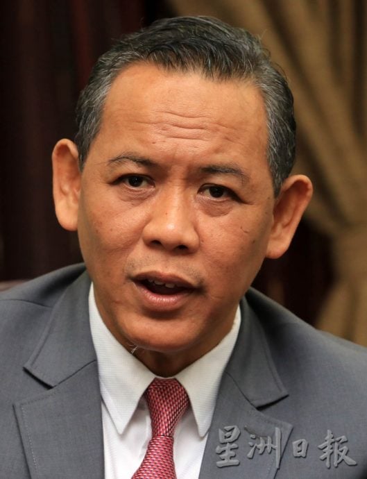 (供星洲网)NS芙蓉/波德申珊瑚、观赏鱼屡遭盗采捕捞 森大臣斥:管控不严,促渔业、海事局加强执法