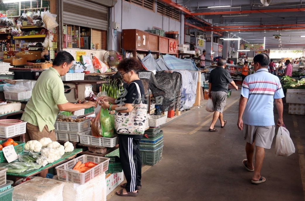 芙公市共享环保袋获商家支持，呼吁捐出闲置袋延续循环