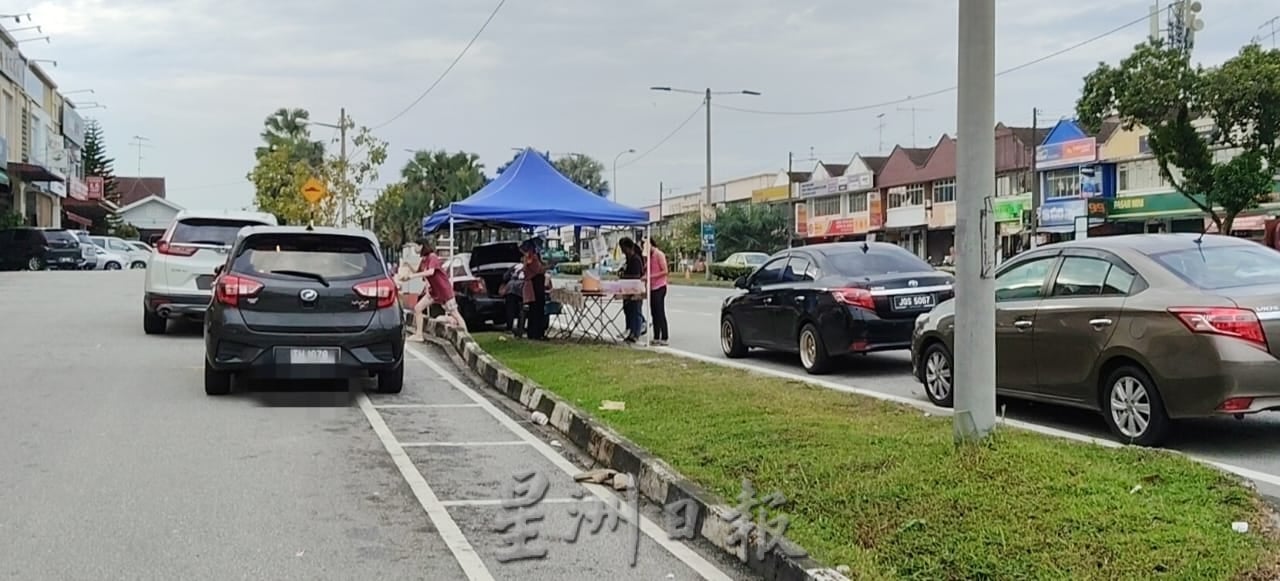 路边摊被指存安全隐患   当局受促严厉执法