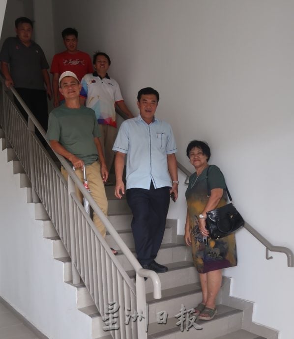 拉美士火车站B门启用   待安装验票闸门更惠民