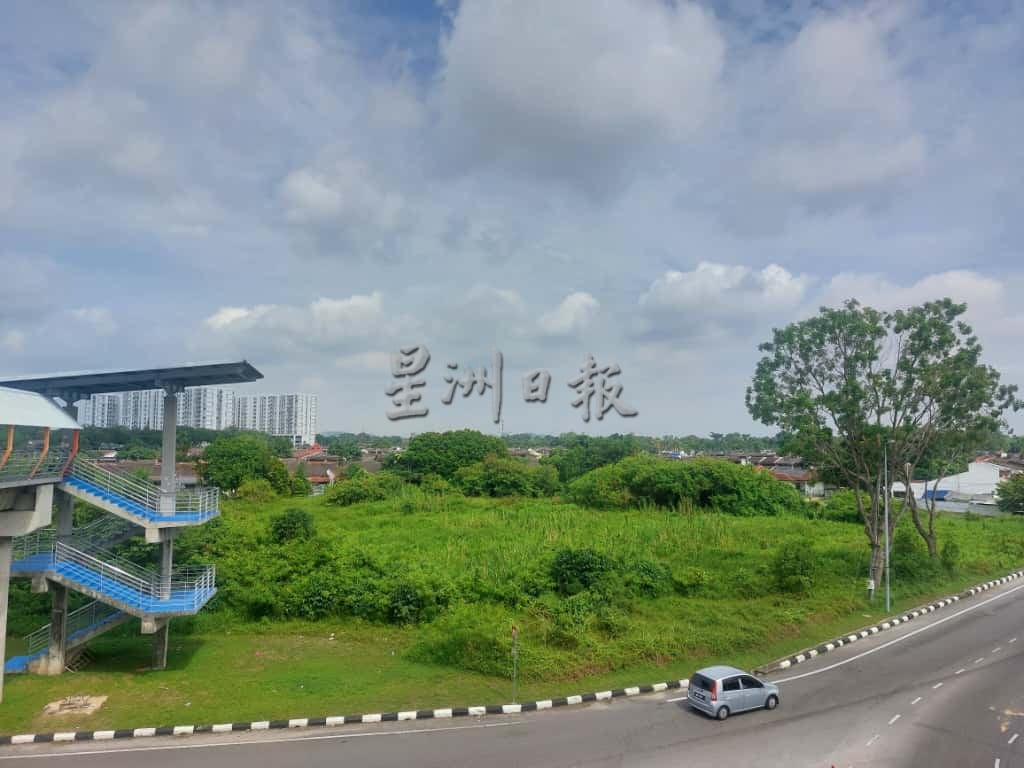 敦蒂惹天桥有保安及闭路电视确保安全