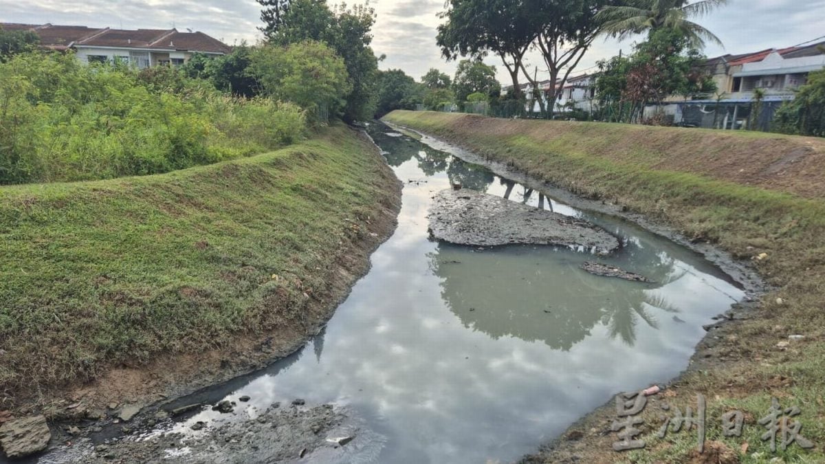 (古城第十版主文)议员建议征用土地兴建第二个蓄水池,舒缓闪电水灾