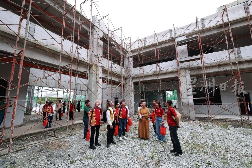 佛光山芙蓉文教中心上梁,工程迈入新里程碑