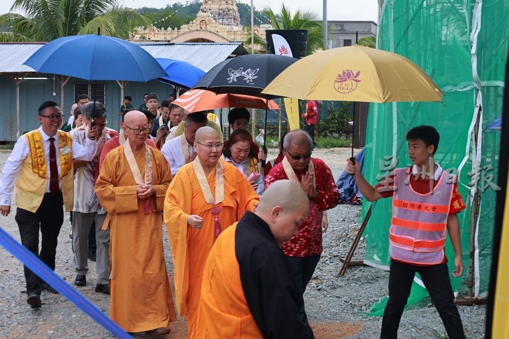 佛光山芙蓉文教中心上梁,工程迈入新里程碑