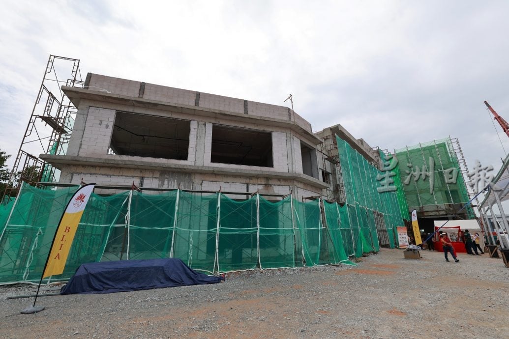 佛光山芙蓉文教中心上梁,工程迈入新里程碑