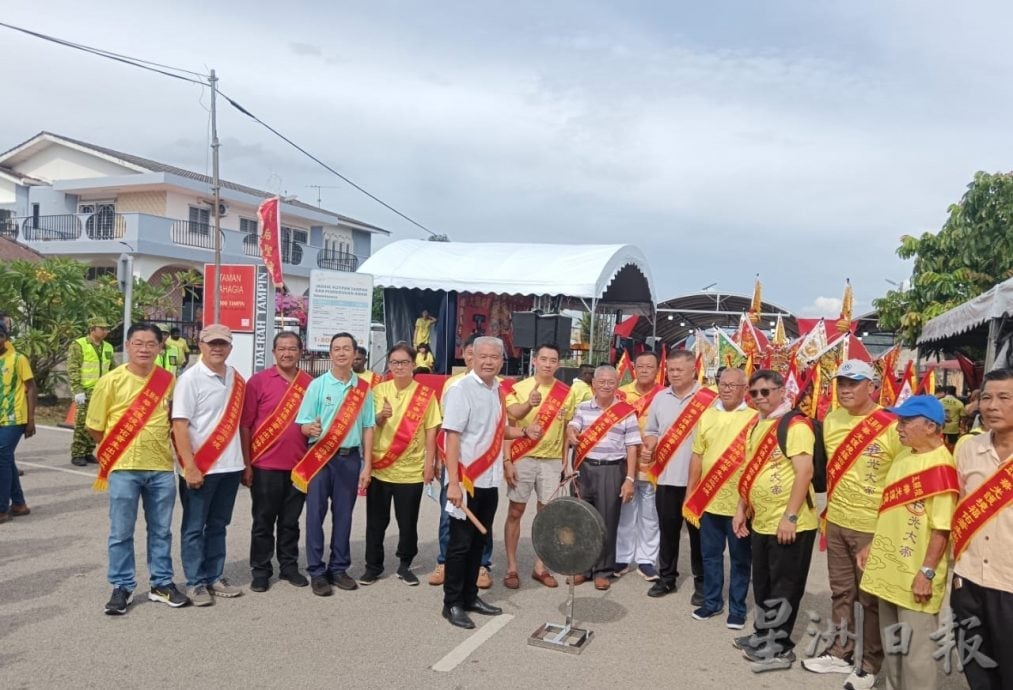 淡边五显坛巡境盛典 数千善信浩浩荡荡走13公里