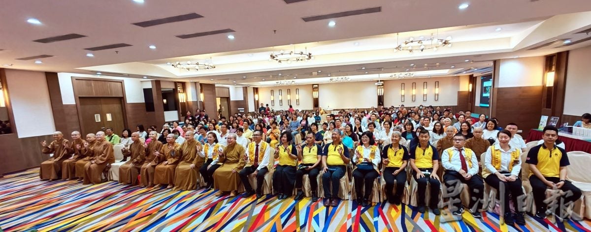 佛光山芙蓉首场弘法 慧开法师解读《药师经》吸引信众踊跃聆听