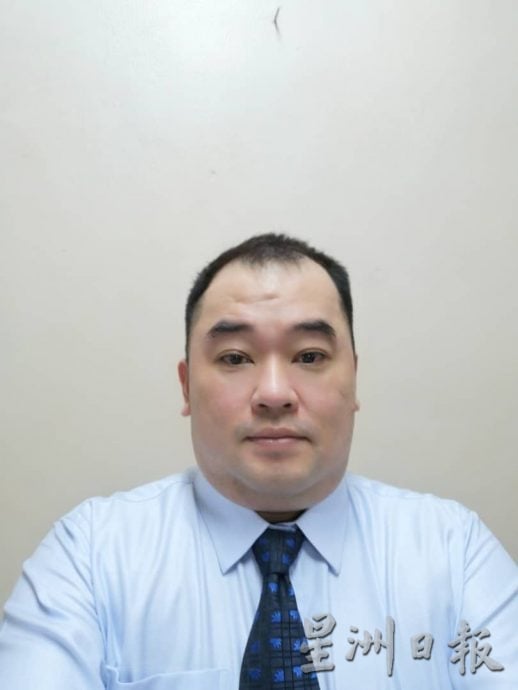 霹:封面主文∕渔船陆续复航渔获增多 有鱼无市价格不变