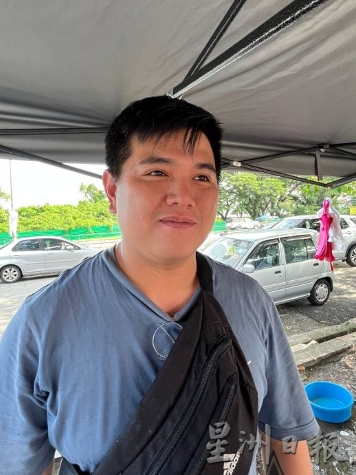 霹:封面主文∕渔船陆续复航渔获增多 有鱼无市价格不变