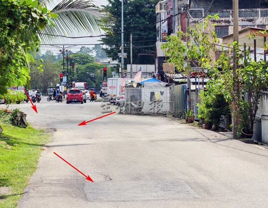 喷射式路面修补技术高效 周世扬:罗白一“洞”难找