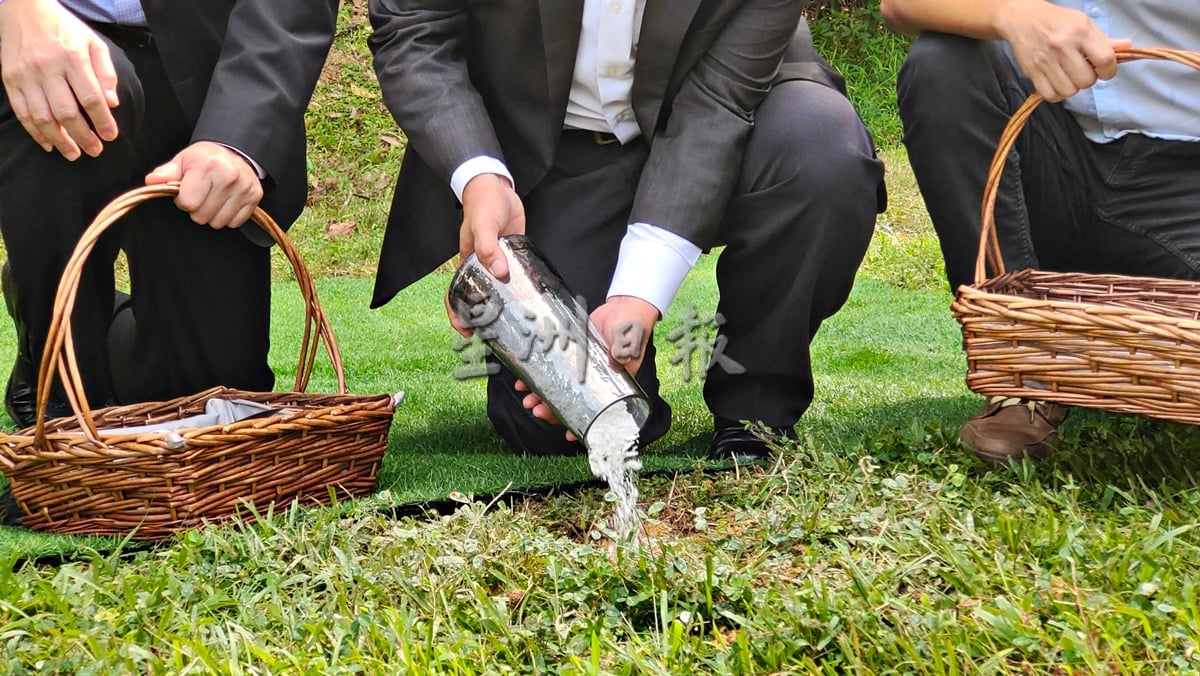 供星洲网:芙李三路华人义山拟设环保“植存葬” 或成芙蓉首个试跑区