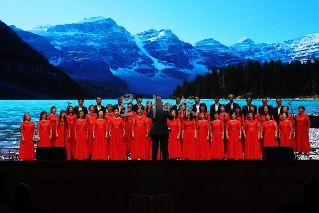 供星洲网:第四届森美兰合唱节圆满落幕,第五届由芙蓉佛光会合唱团接棒