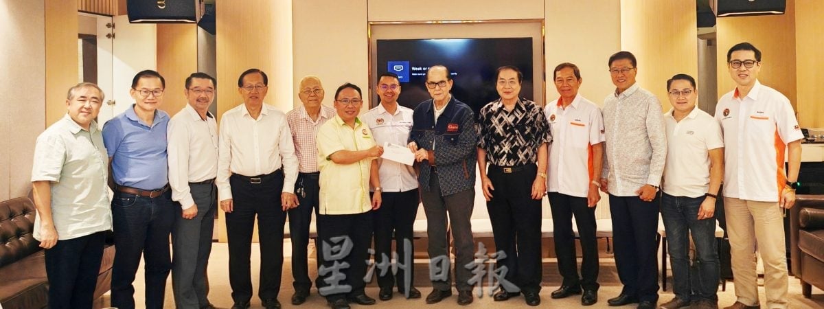 mz头//大都会:福联青11名历任及现任总团长,与八打灵再也国会议员李健聪交流会