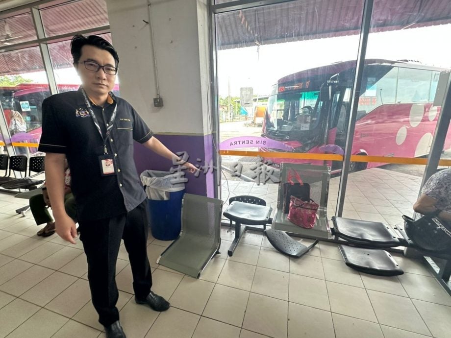 (古城第四版主文)野新仙特拉巴士站计划提升 更换等候区破损椅子