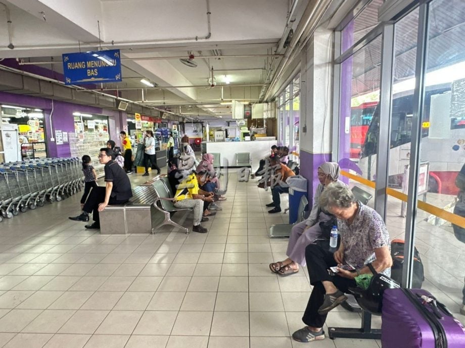 (古城第四版主文)野新仙特拉巴士站计划提升 更换等候区破损椅子