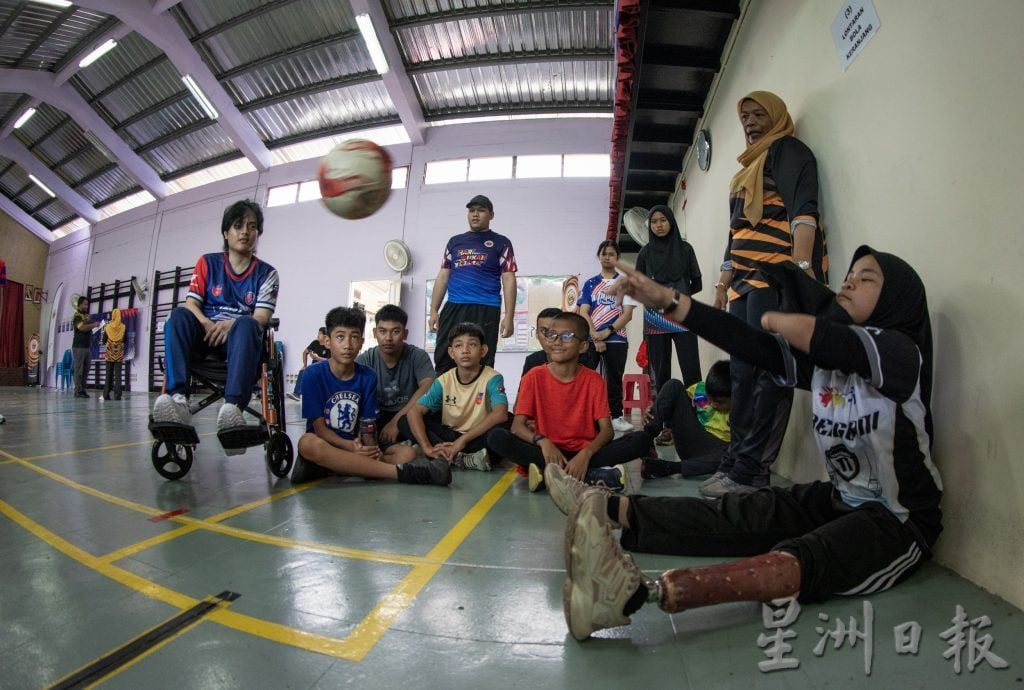 （11月20日）星角摄／图说大马：柔佛州残障人士选拔赛