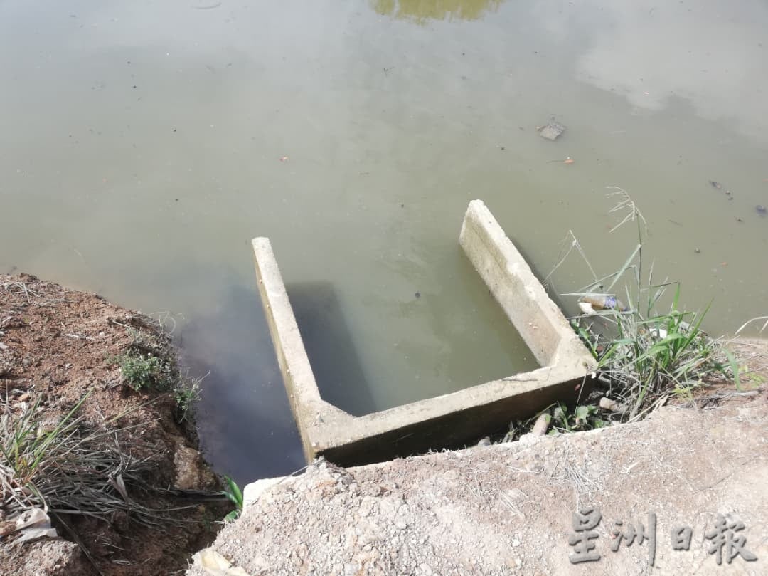 (古城第五版主文)格西当州选区展开清沟工作预防年尾水灾