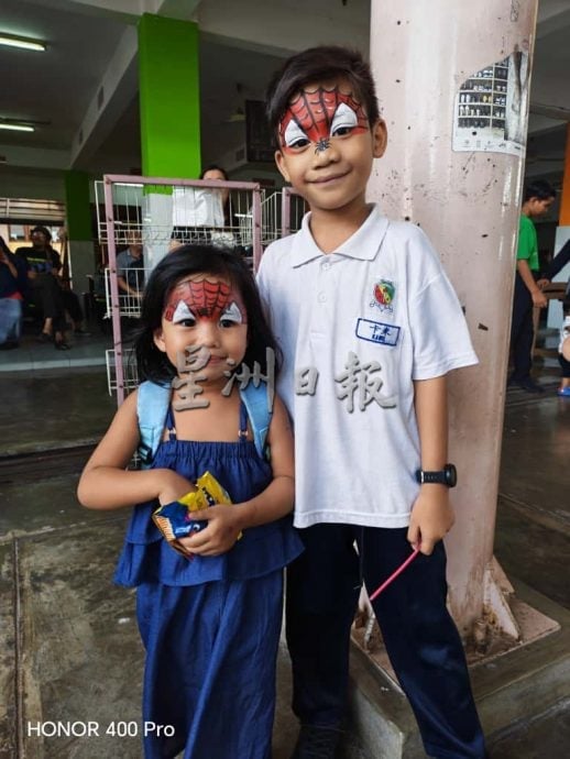 汝来国民华小义卖会人气旺 “食全食美”夺最佳档口