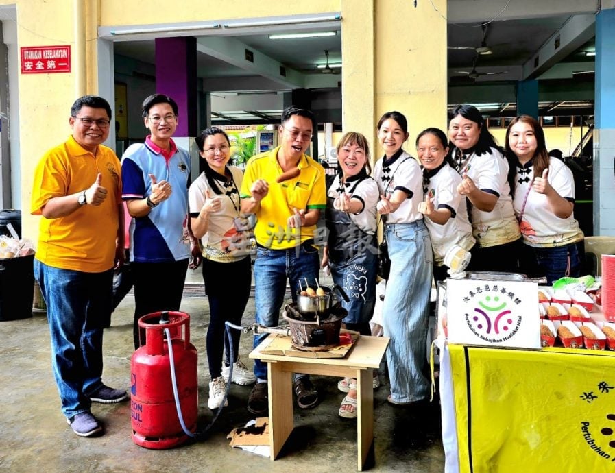 汝来国民华小义卖会人气旺 “食全食美”夺最佳档口