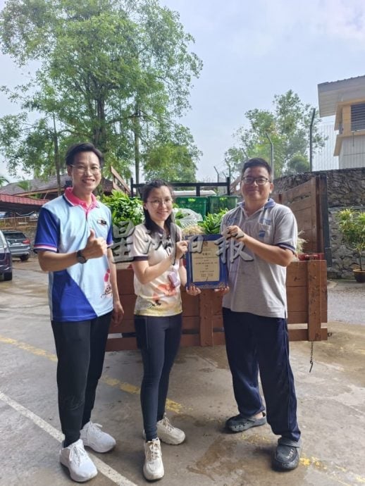 汝来国民华小义卖会人气旺 “食全食美”夺最佳档口