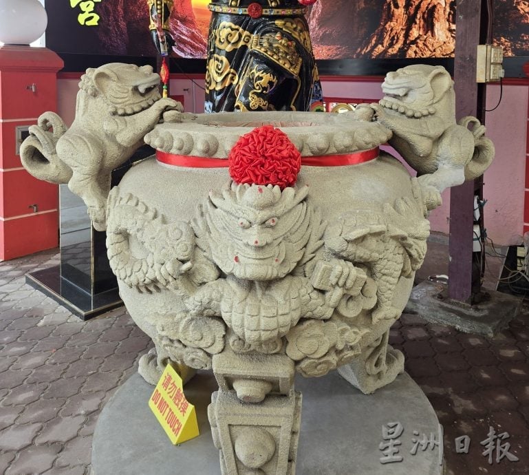 （古城第四版主文）《庙堂之旅》马六甲青山宫  全甲最大张公圣君像坐镇 护国祐民！ 