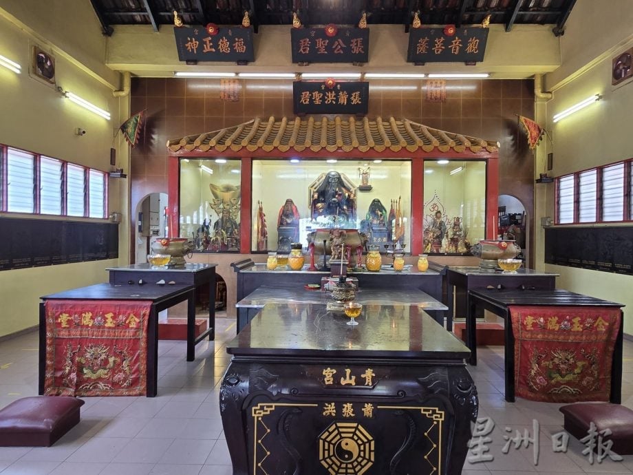 （古城第四版主文）《庙堂之旅》马六甲青山宫  全甲最大张公圣君像坐镇 护国祐民！ 