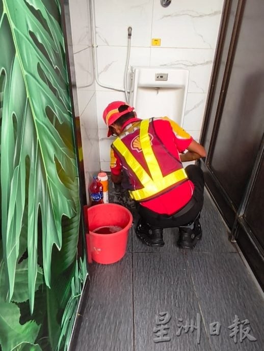 获房地部年度最佳油站厕所 厕所干净带动生意增长