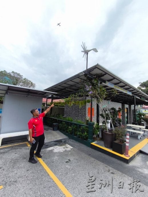 获房地部年度最佳油站厕所 厕所干净带动生意增长