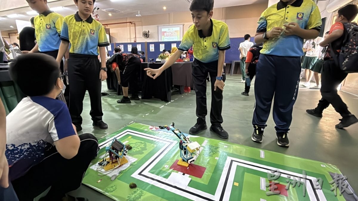 （古城第三版主文）第19届脑力盛会热闹举行·吸引人潮欣赏体验