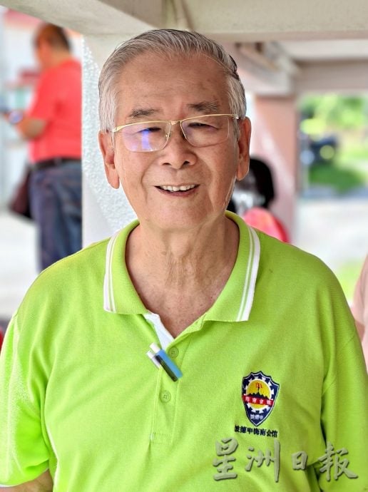 海南笠的情义与传承 顺境逆境都吃笠