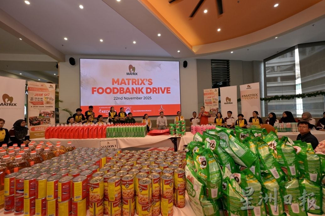 金群利、佛光会与Kechara携手为40弱势家庭送暖