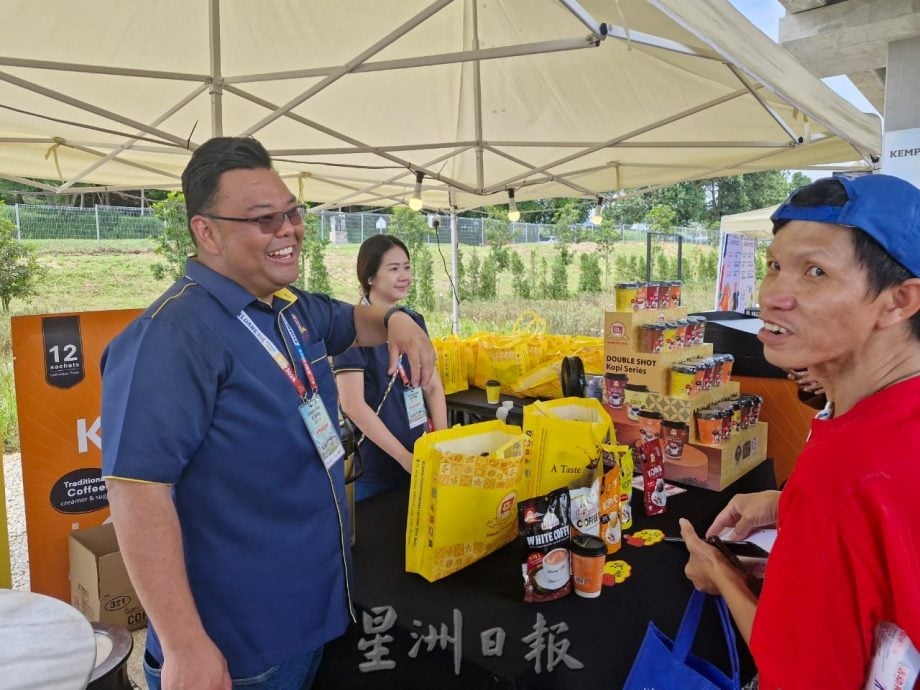 首届居銮铁道节热烈引爆   逾千民众近距离体验铁路文化